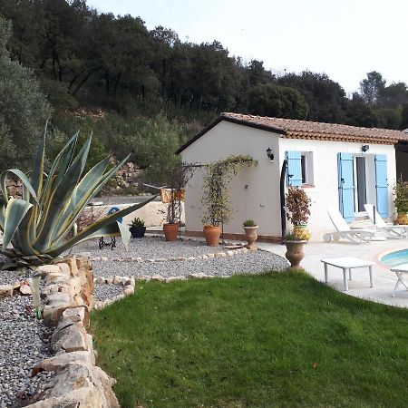 Bed and Breakfast L'Oustaou De L'Estama Rocbaron Exterior foto